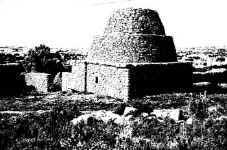 Massif du Tallagard (Bouches-du-Rhône) : cabane à trois degrés (d'après photo Dominique Repérant)